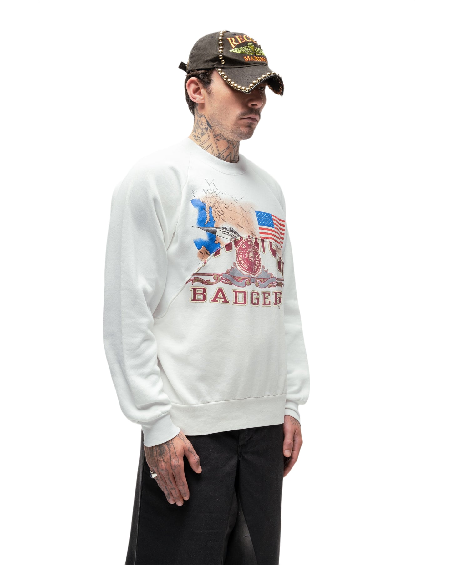 099 WAVE CREWNECK
