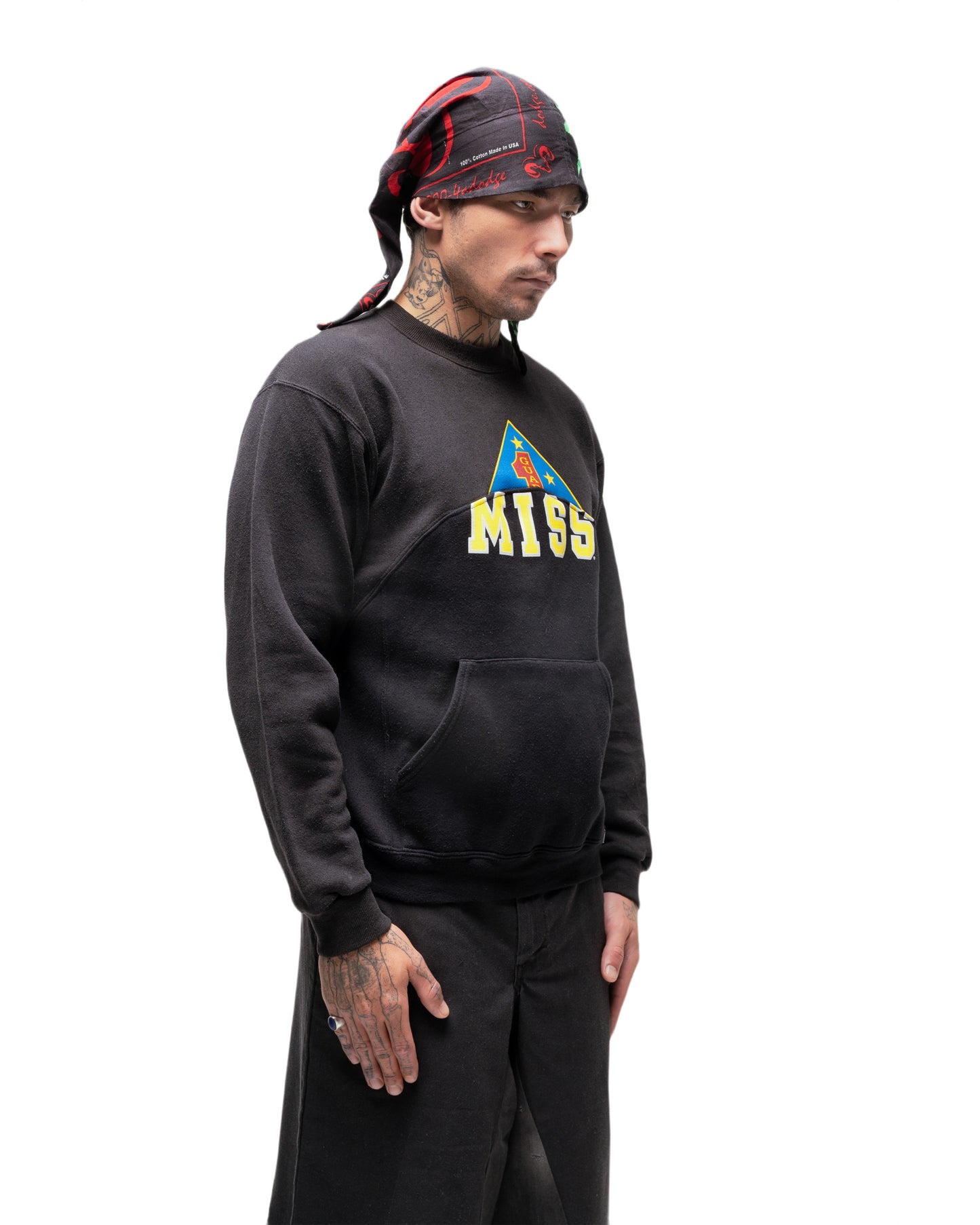 103 WAVE CREWNECK