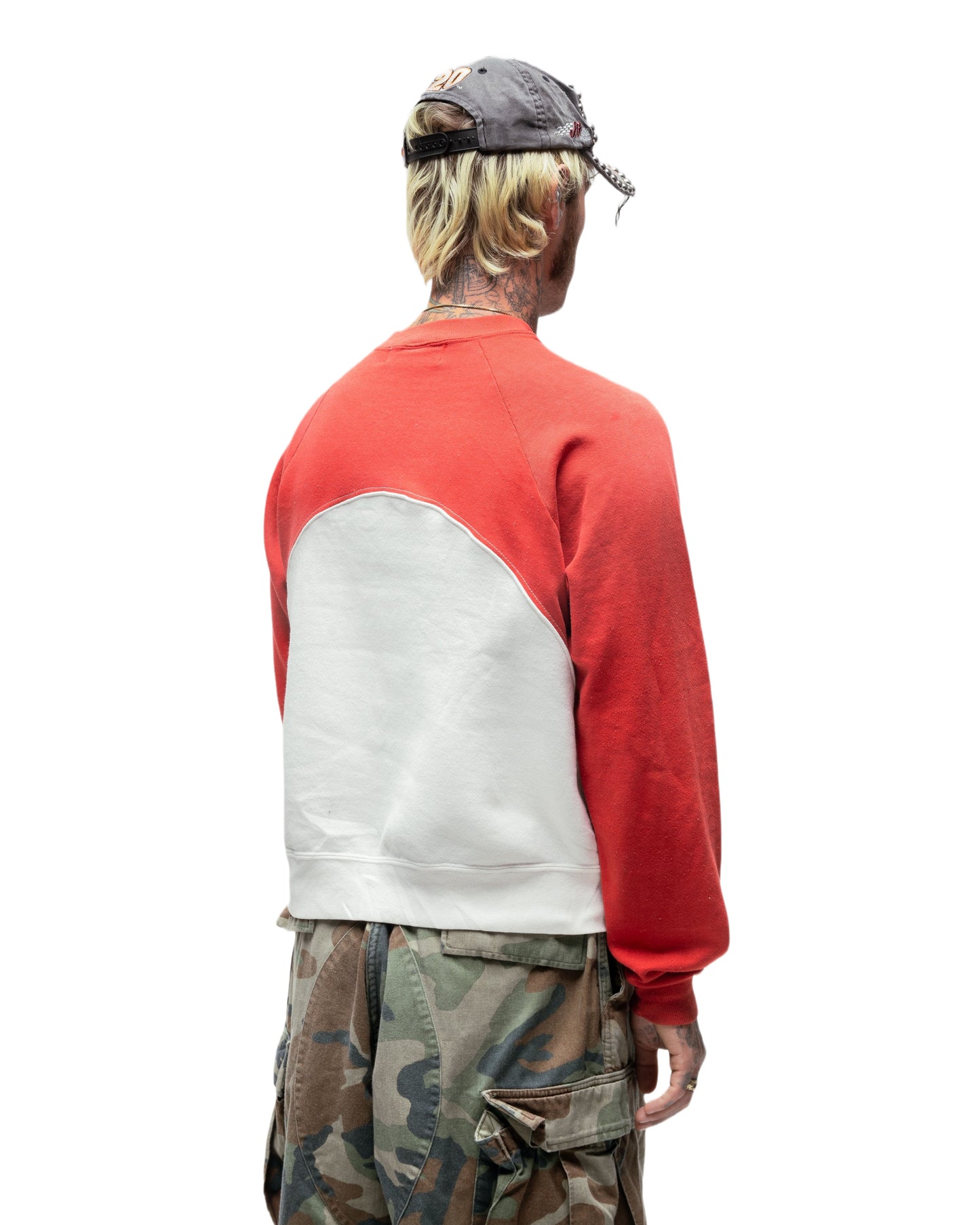 101 WAVE CREWNECK