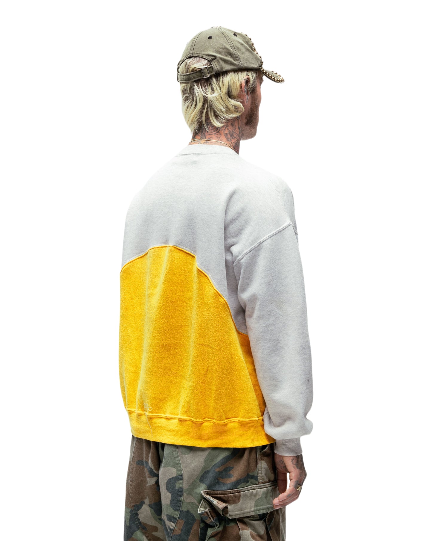 106 WAVE CREWNECK