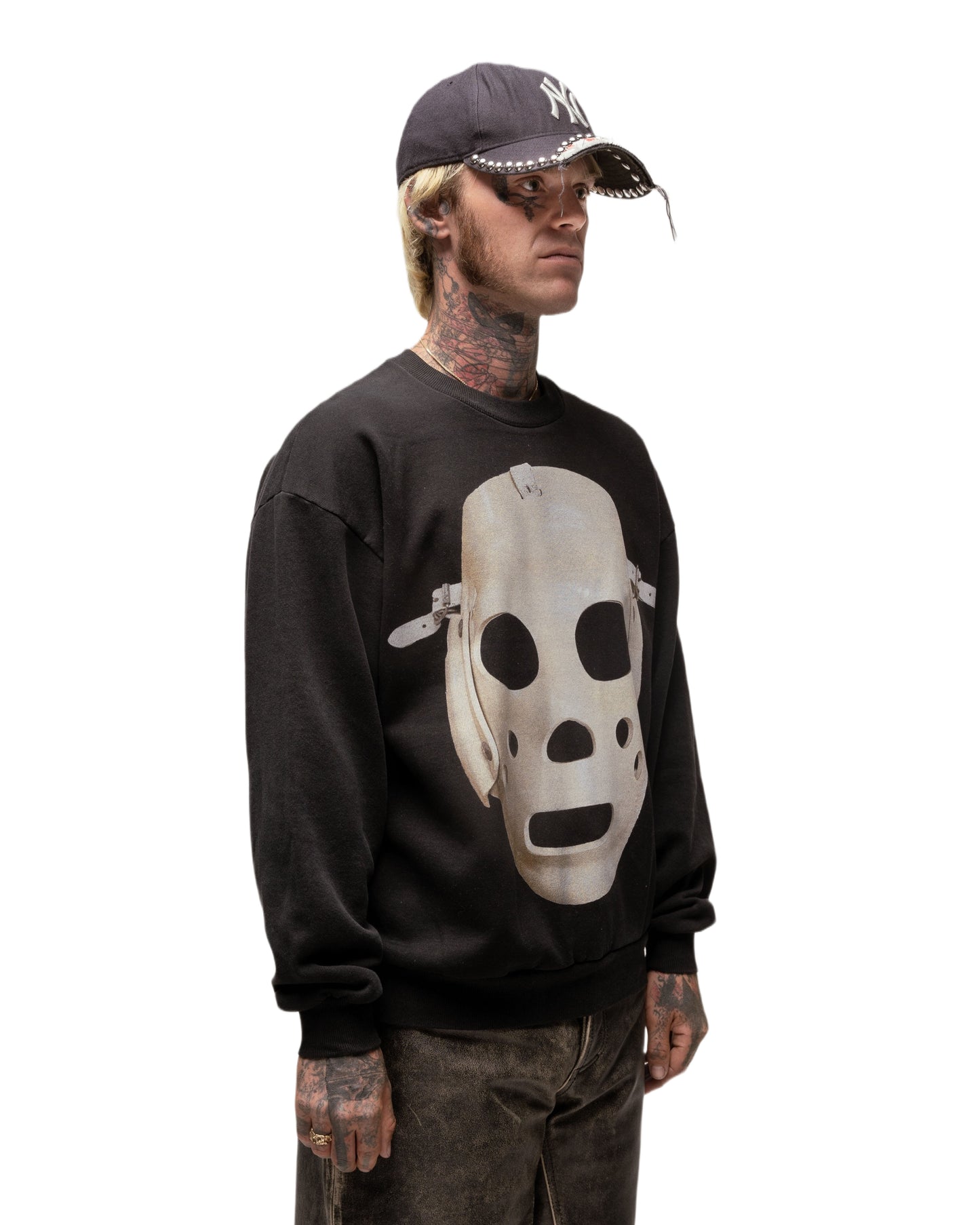 MASK CREWNECK 001