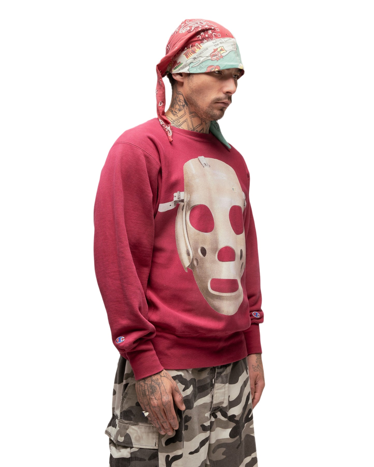 MASK CREWNECK 003