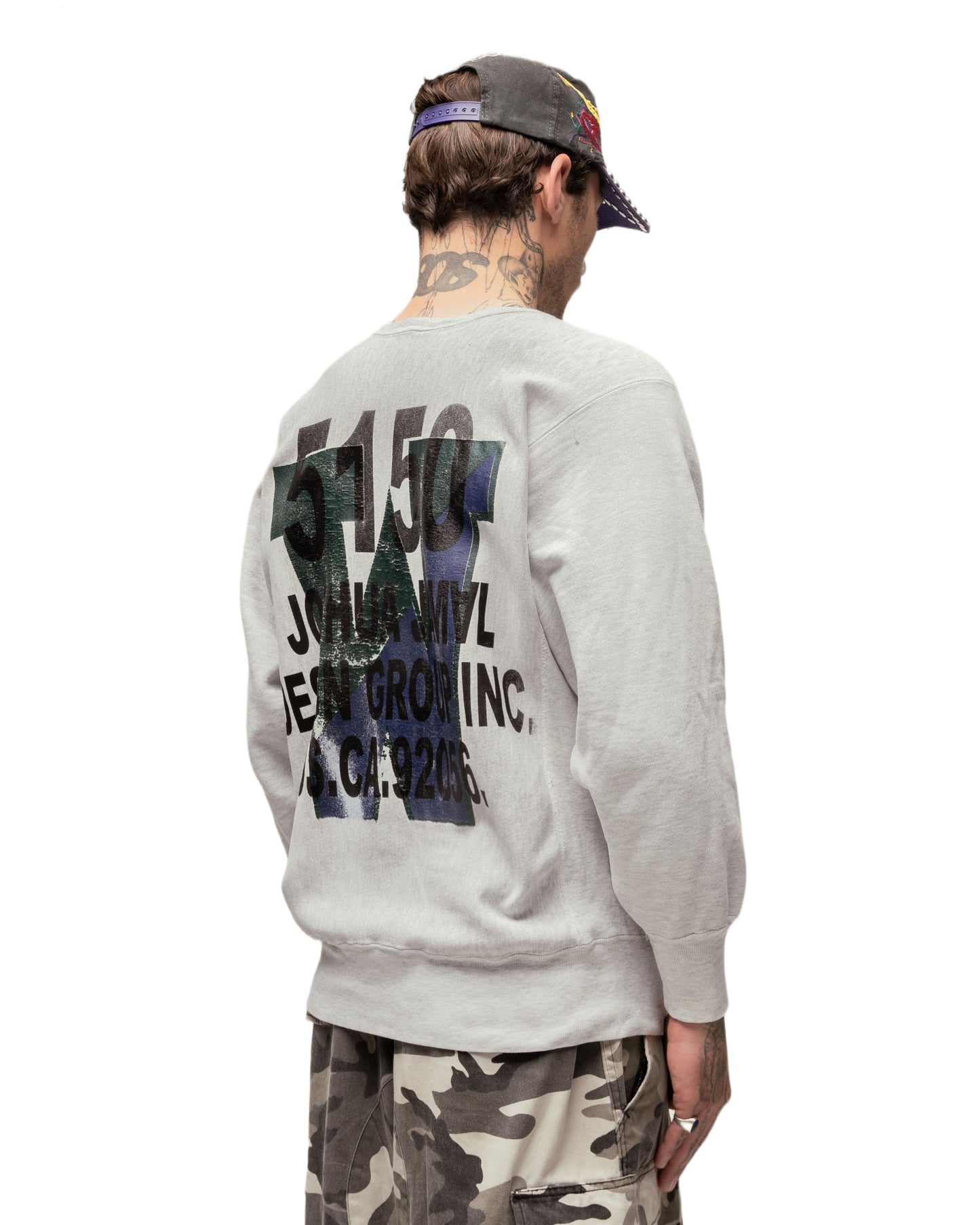 SLUG CREWNECK 003