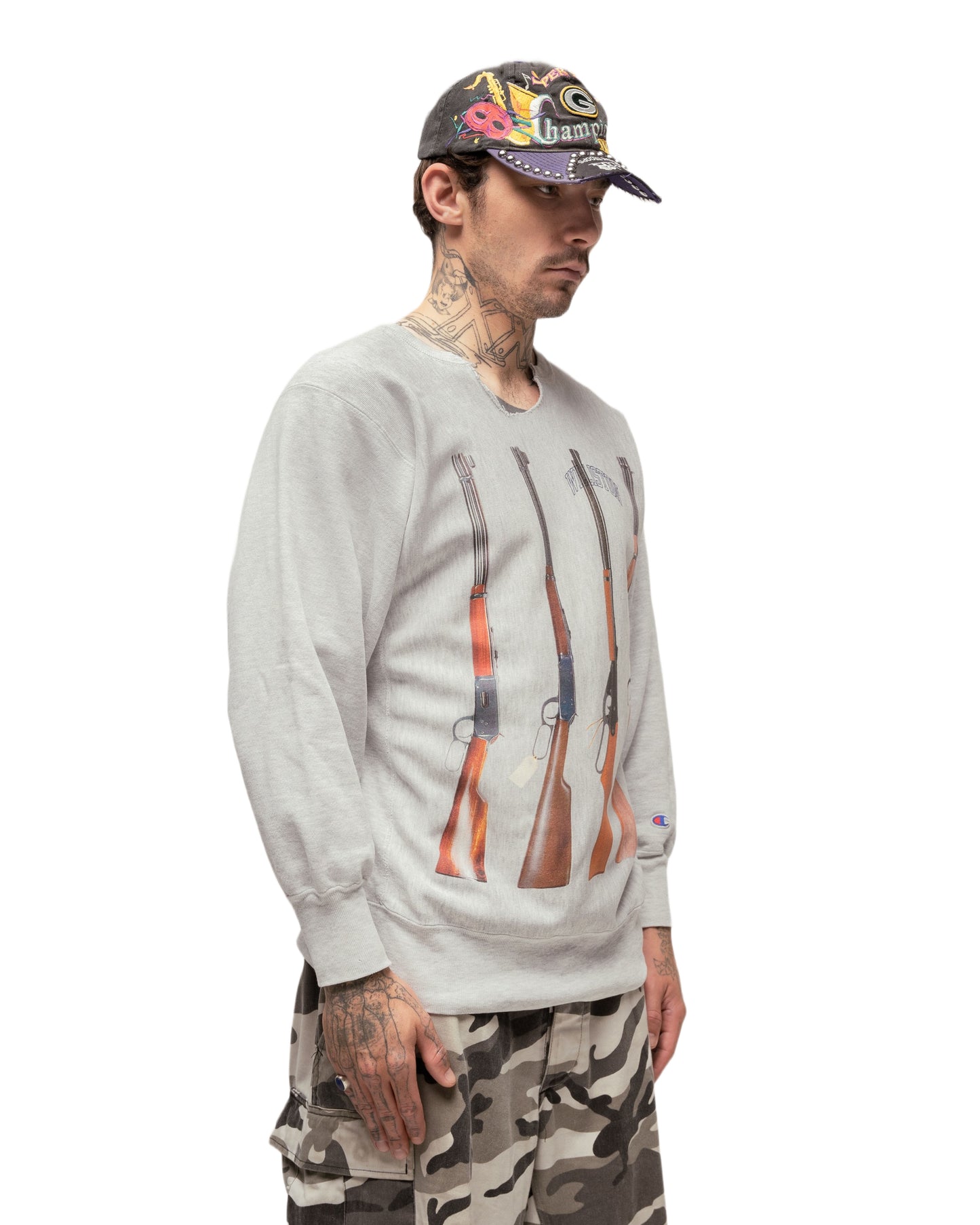 SLUG CREWNECK 003