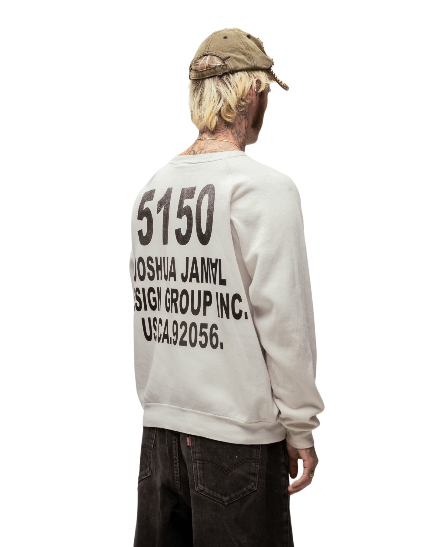 SLUG CREWNECK 007