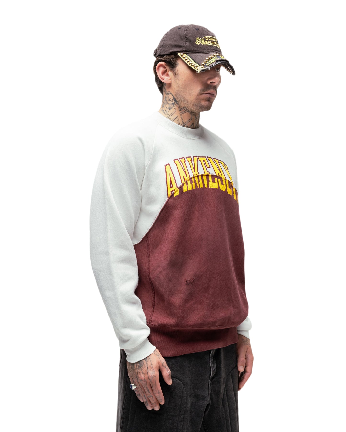 056 WAVE CREWNECK