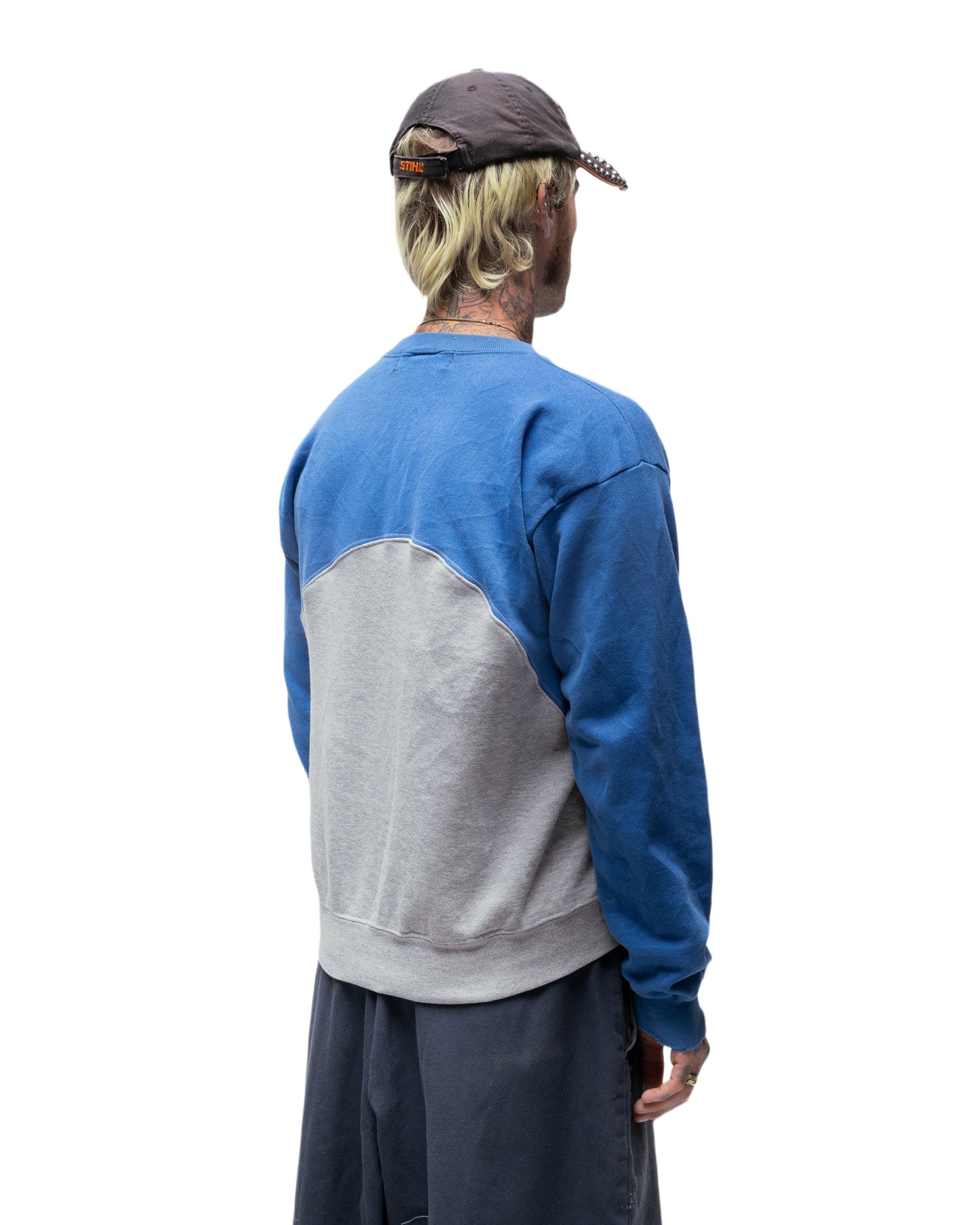078 WAVE CREWNECK
