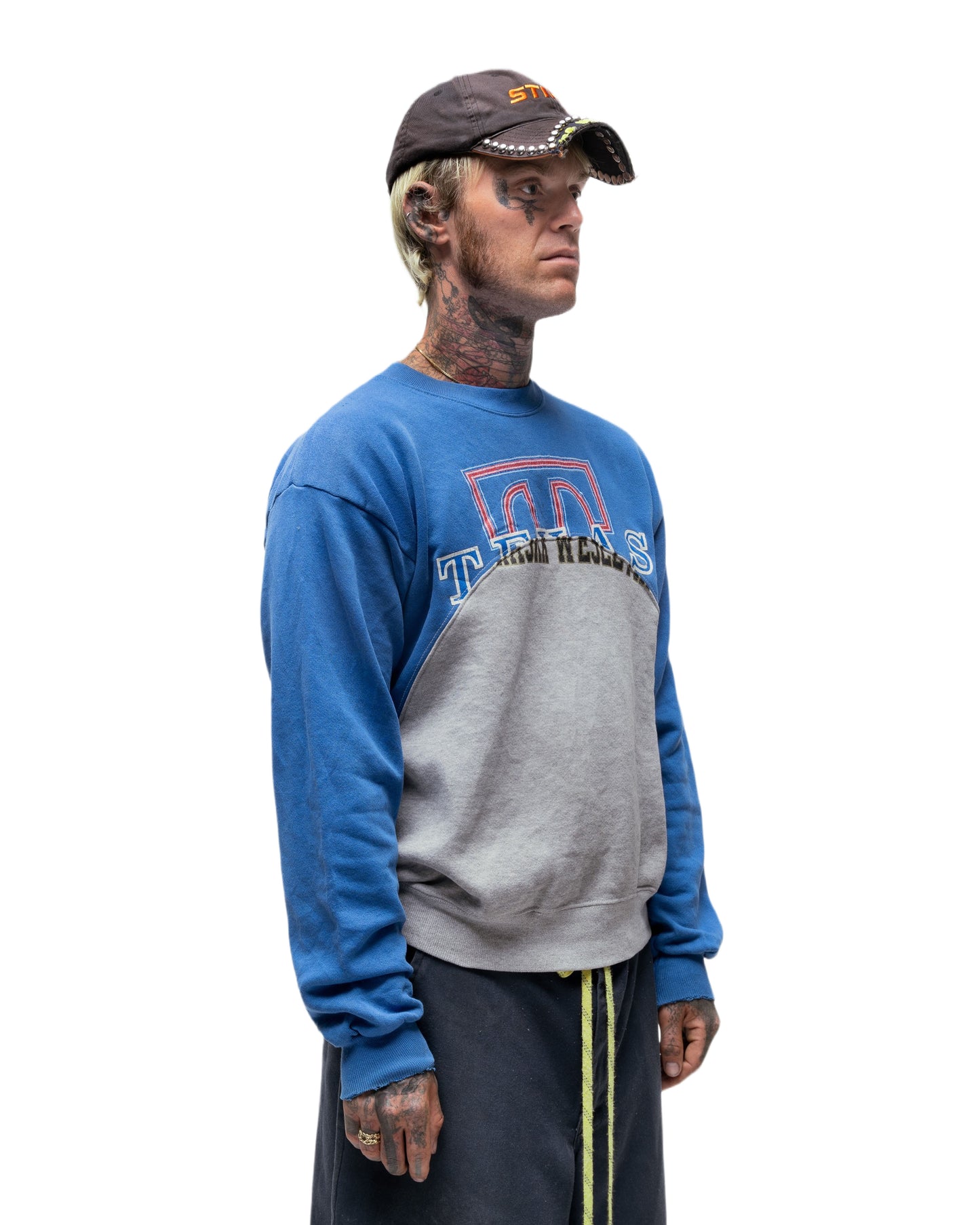 078 WAVE CREWNECK