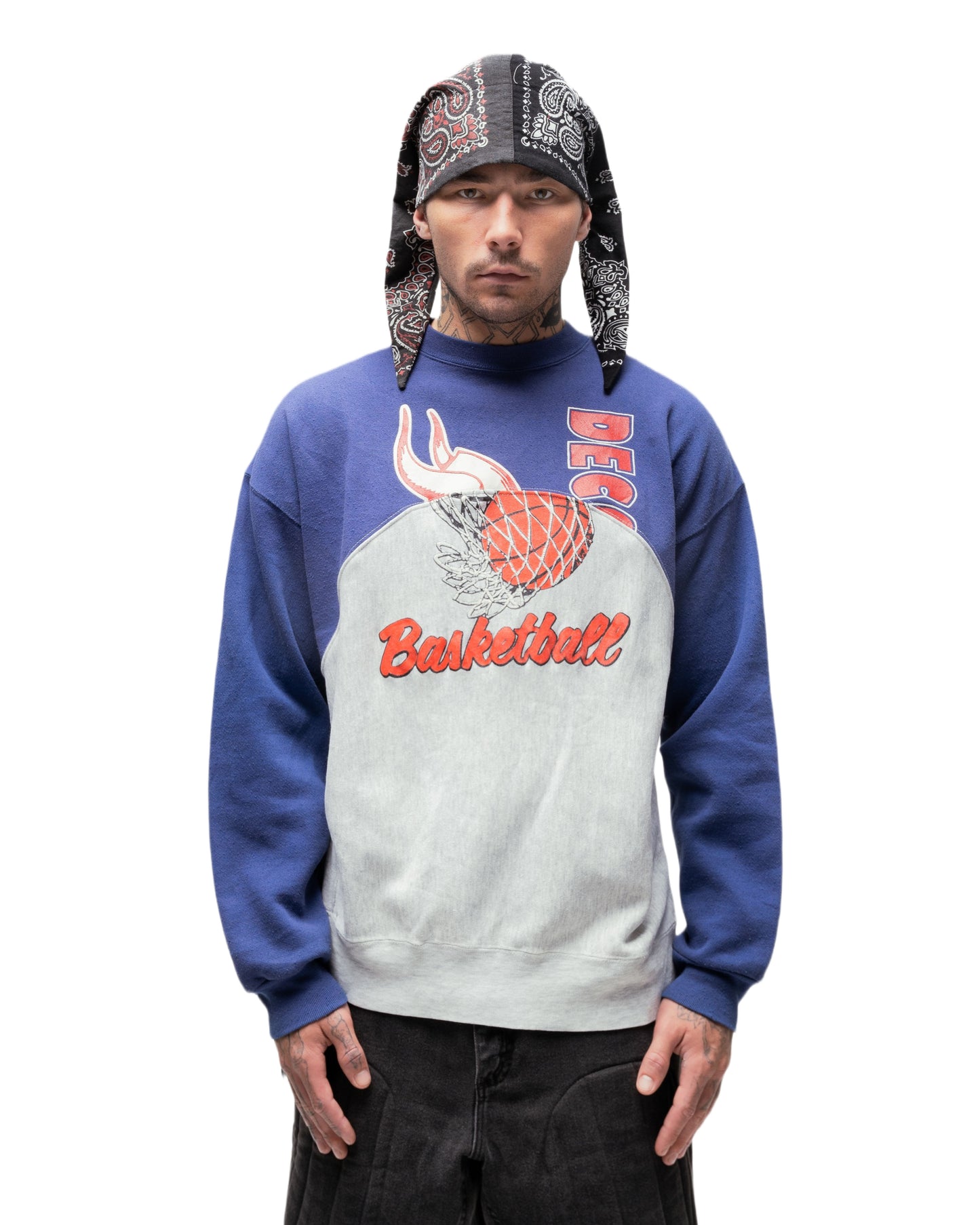 085 WAVE CREWNECK