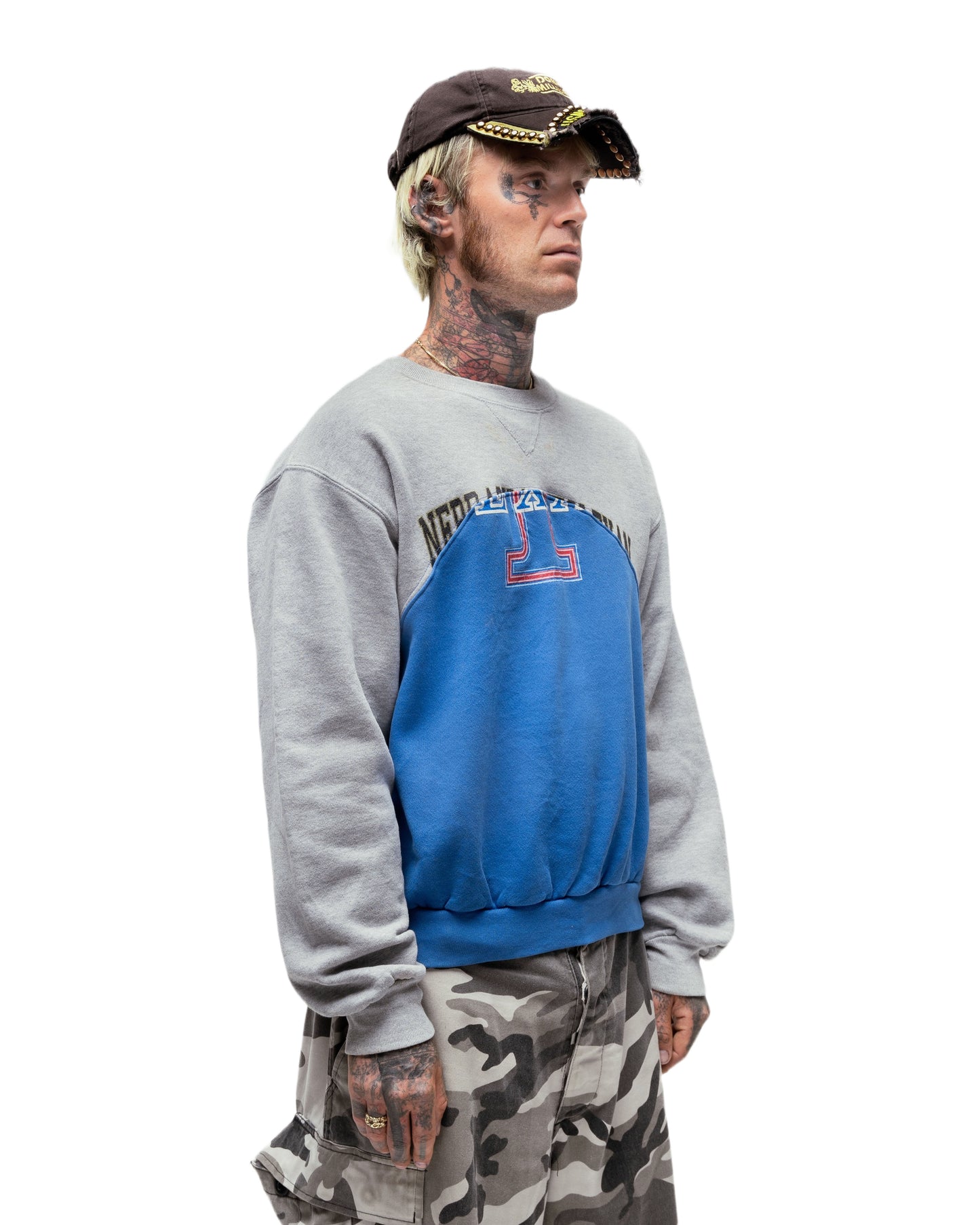 089 WAVE CREWNECK