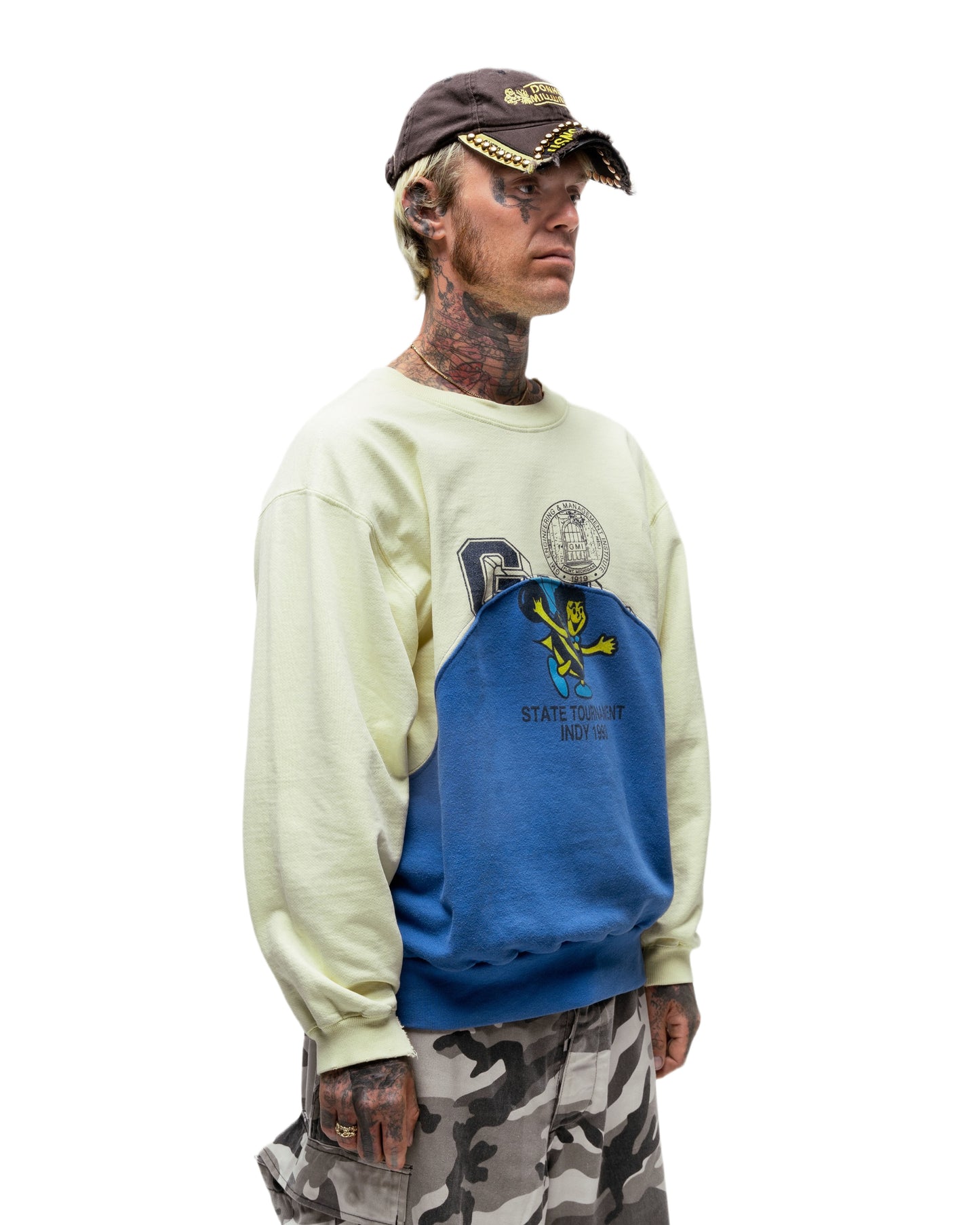 090 WAVE CREWNECK
