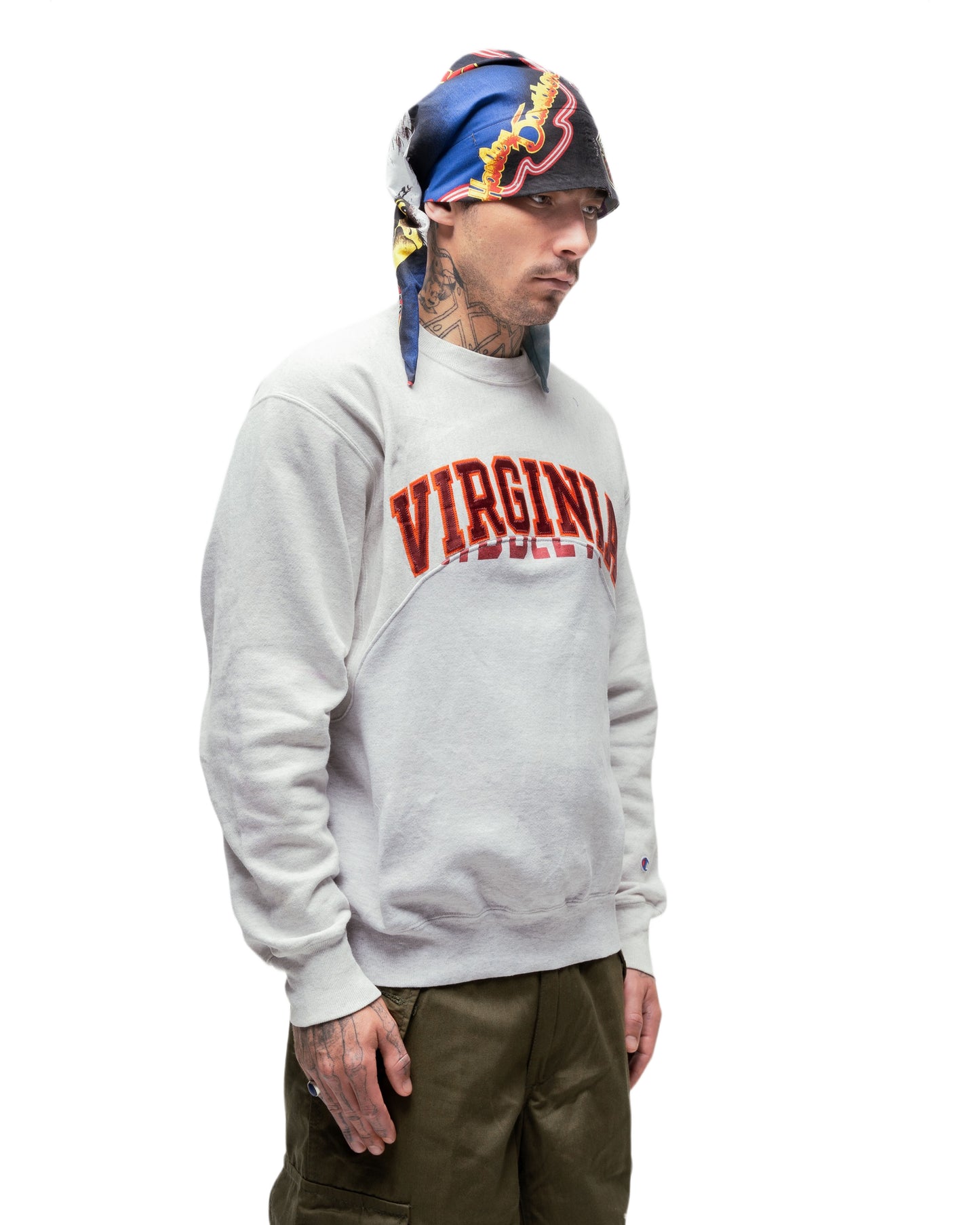 048 WAVE CREWNECK