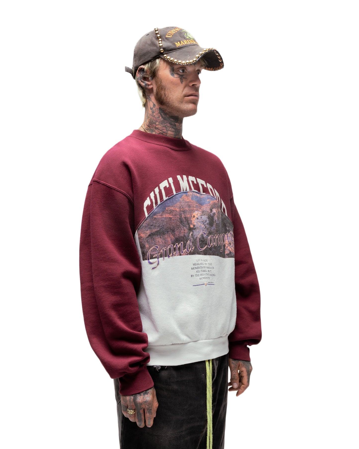 041 WAVE CREWNECK