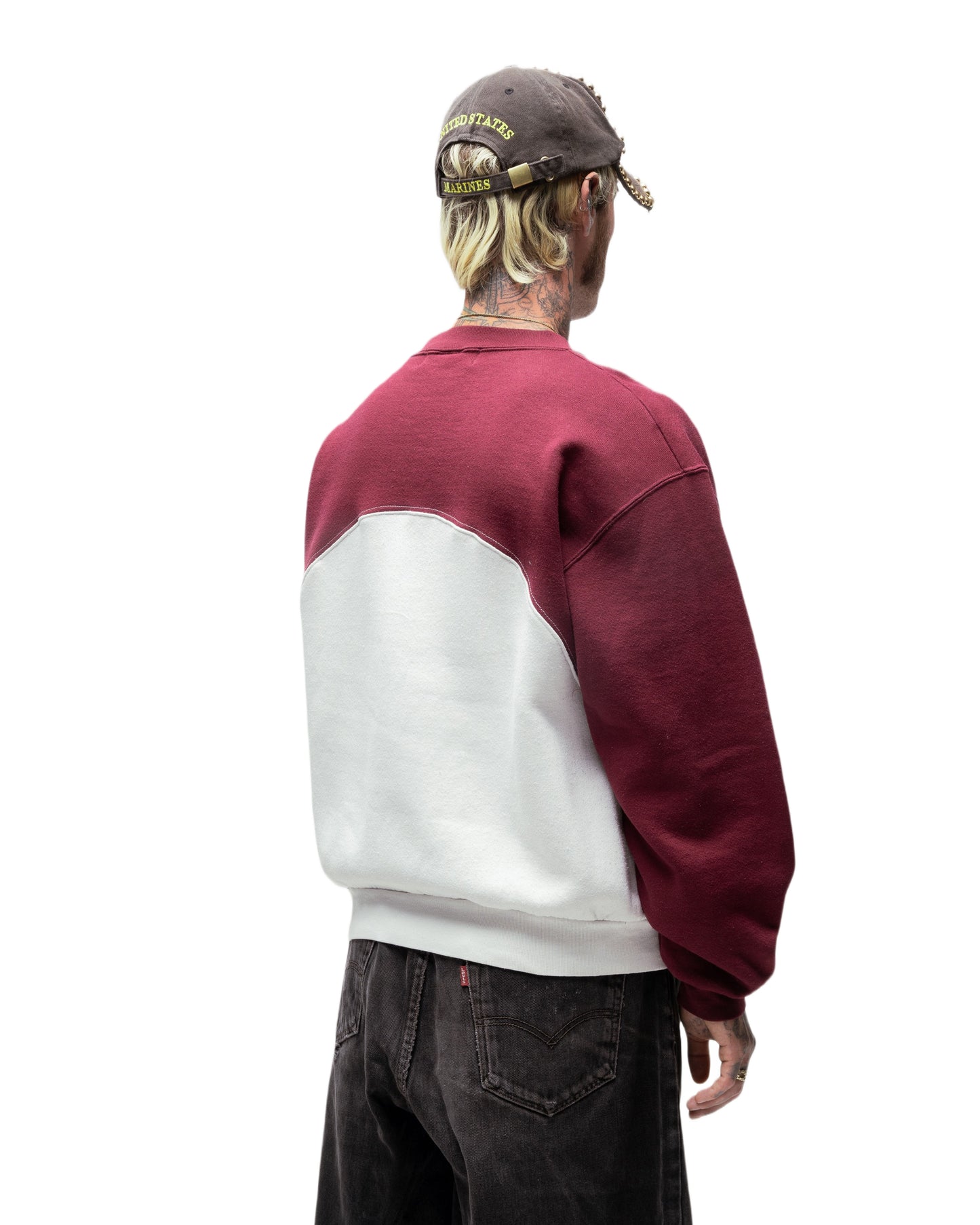 041 WAVE CREWNECK