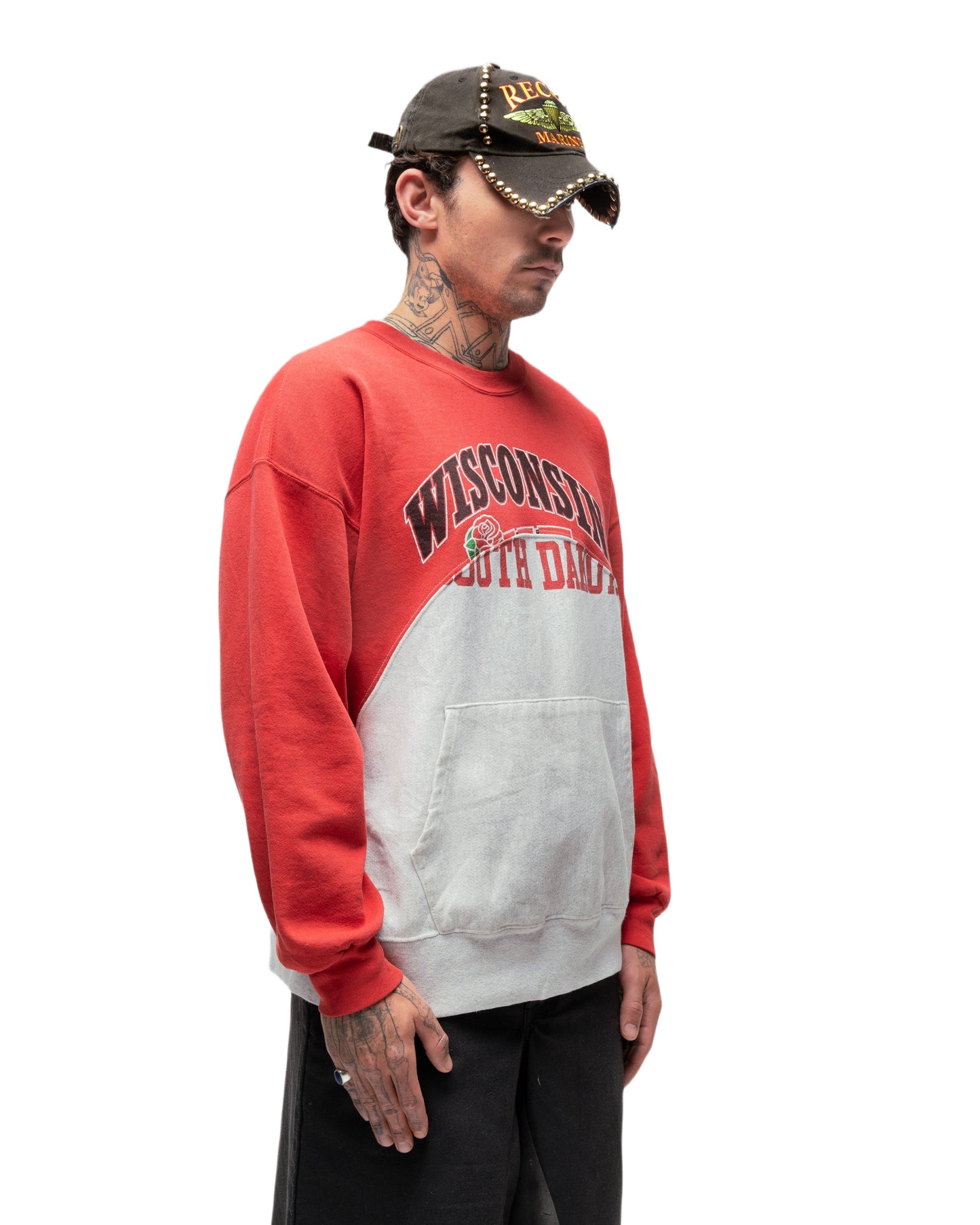 042 WAVE CREWNECK