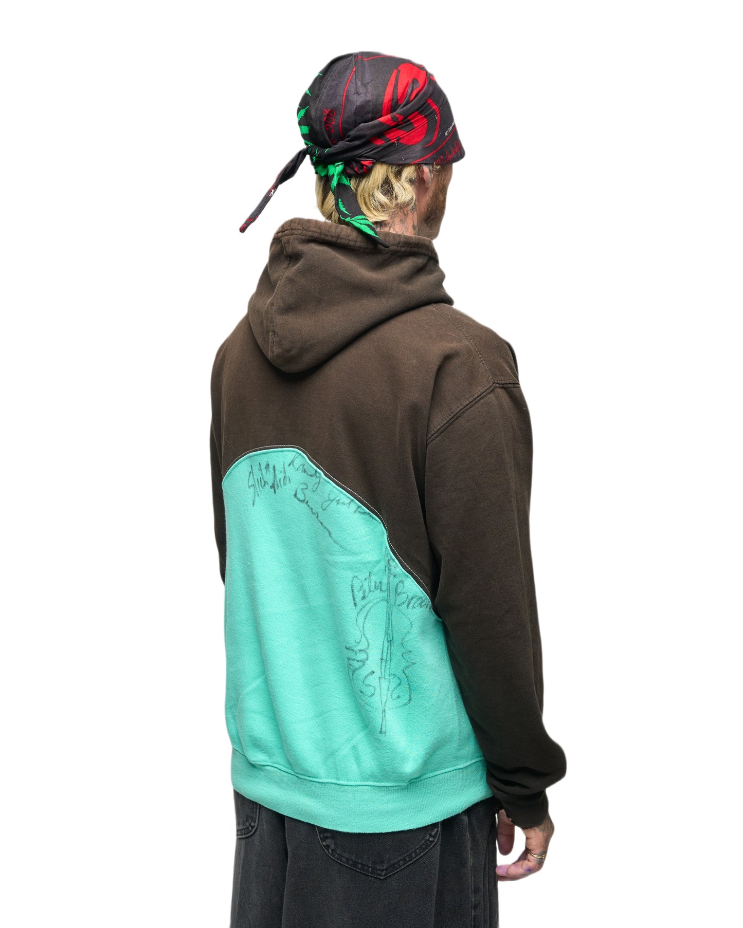 003 WAVE HOODIE