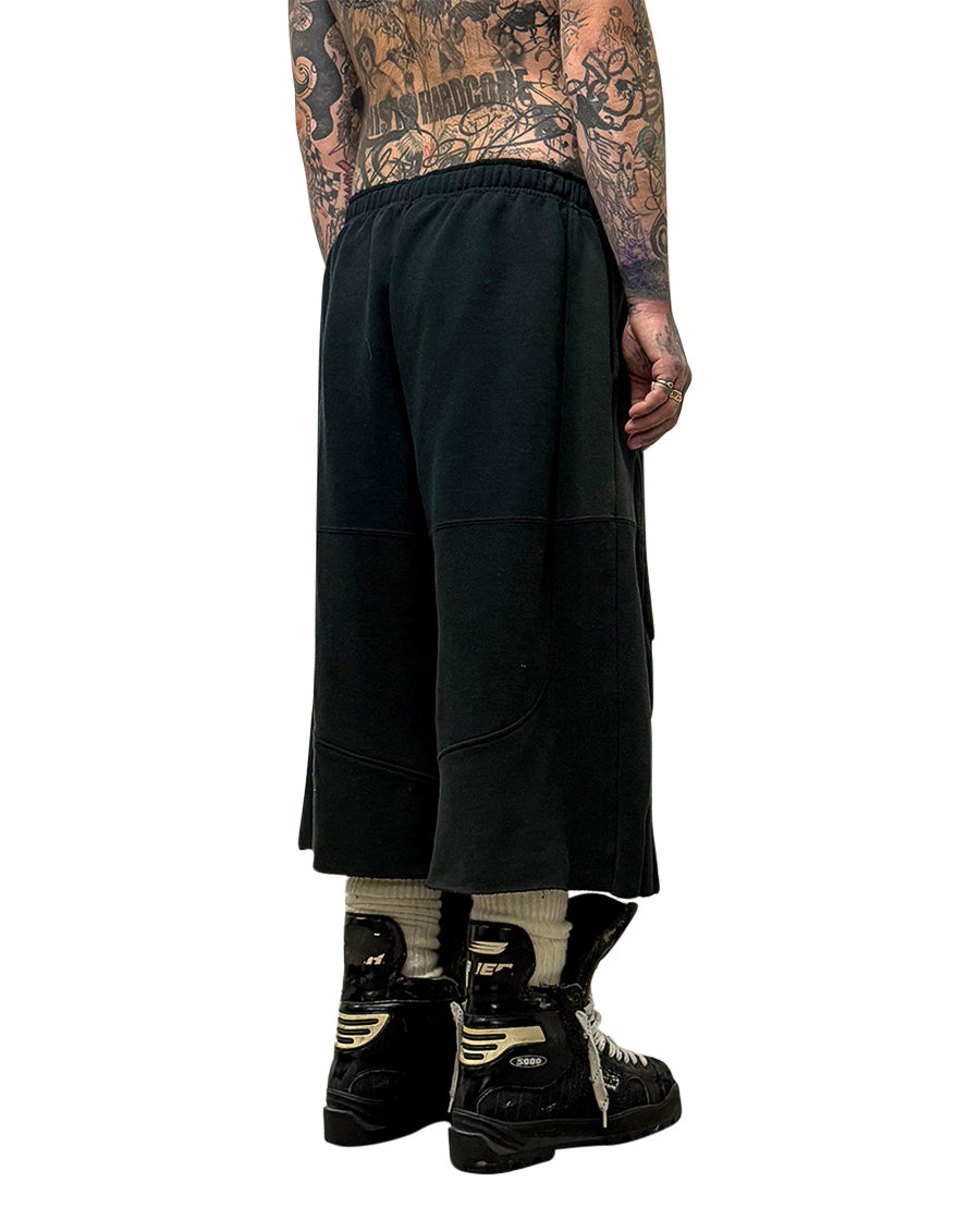 010 WAVE PADDED SWEAT-SHORT