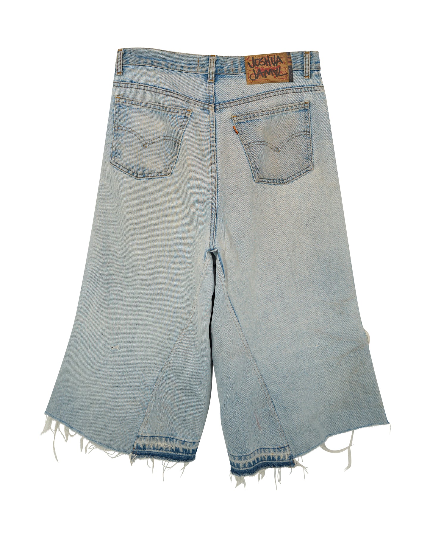 DENIM NBHD SHORT LW DISTRESSED