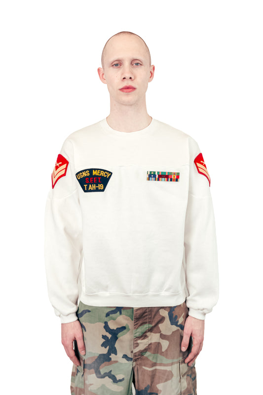 005 INSIGNIA CREWNECK