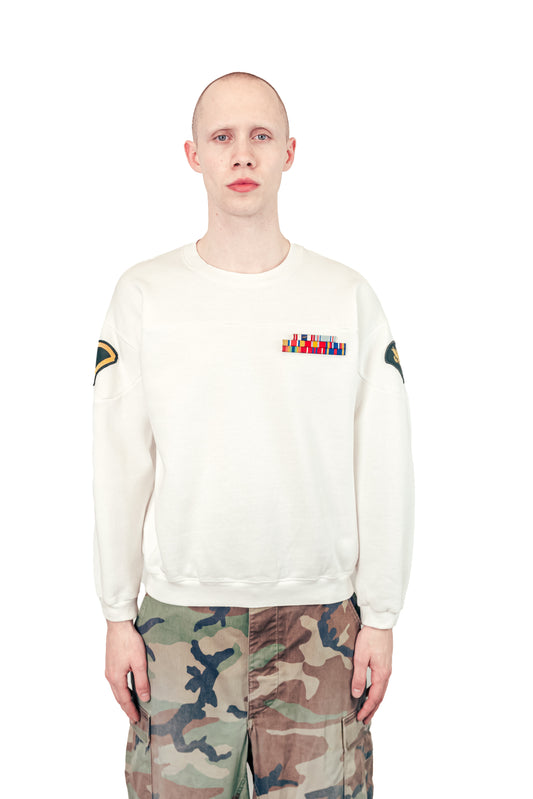 006 INSIGNIA CREWNECK