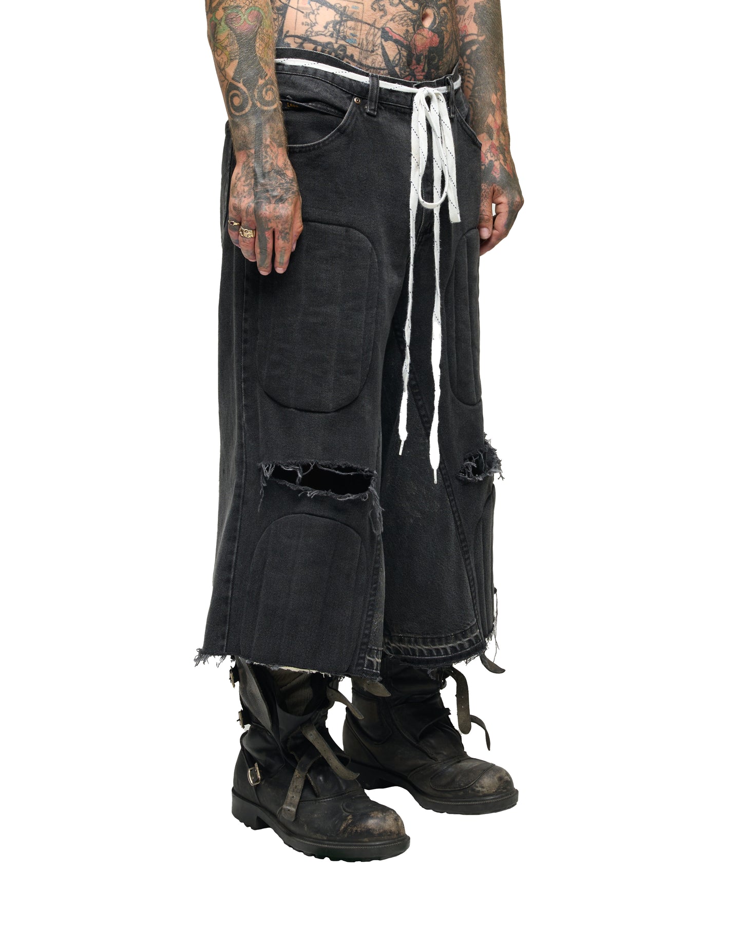 BLK NBHD RIDING SHORT