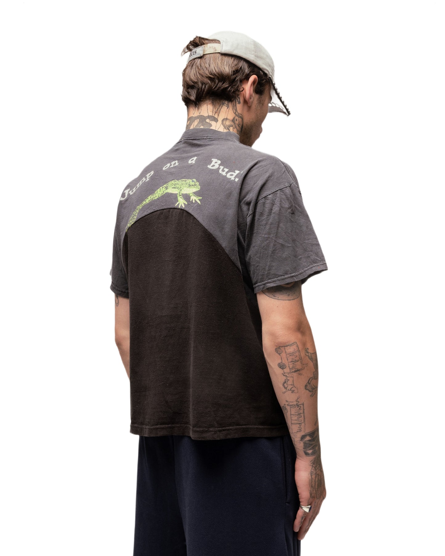 065 WAVE TEE