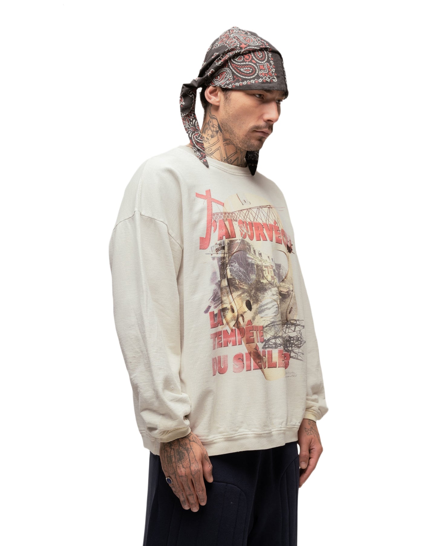 MASK CREWNECK 007