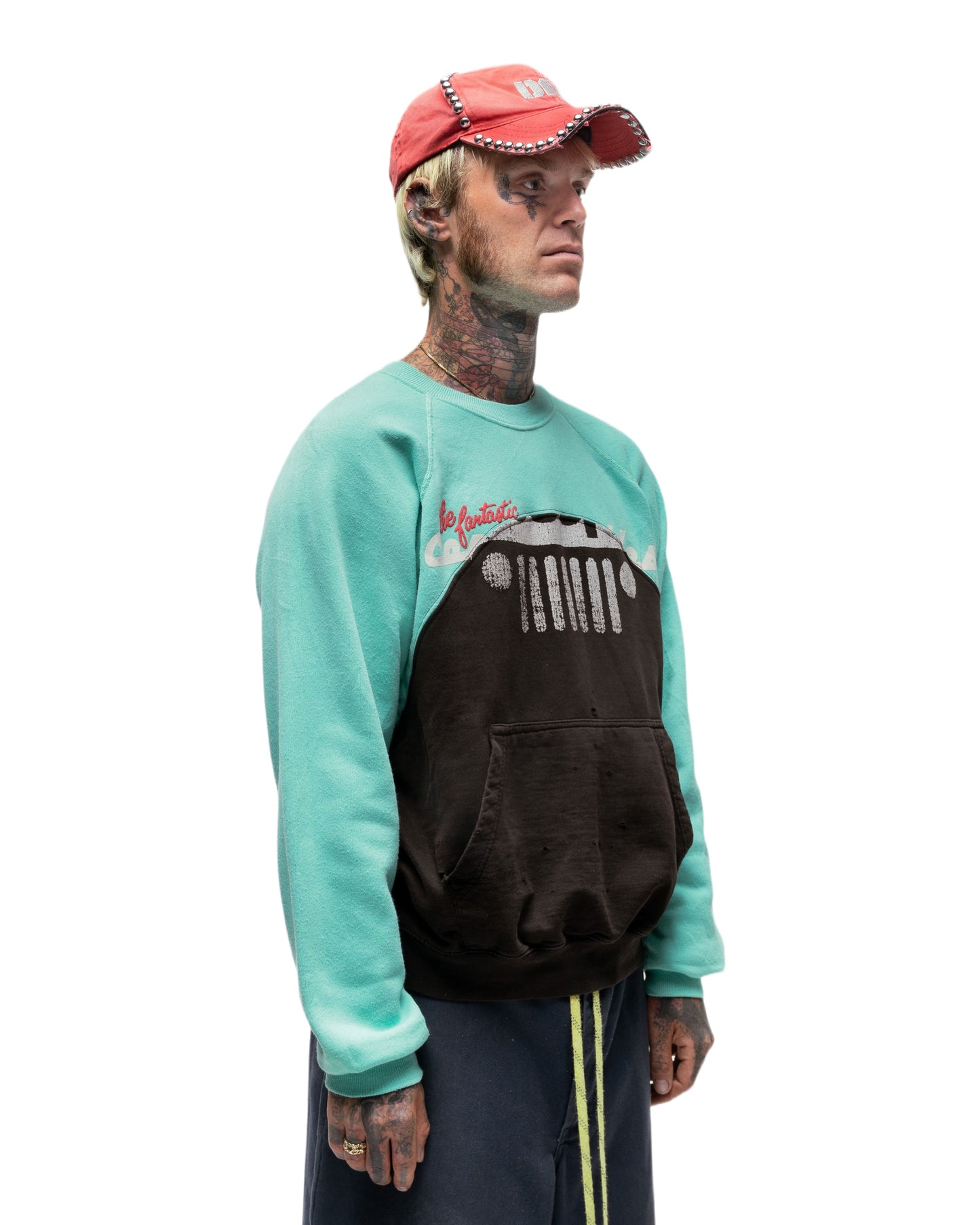 077 WAVE CREWNECK