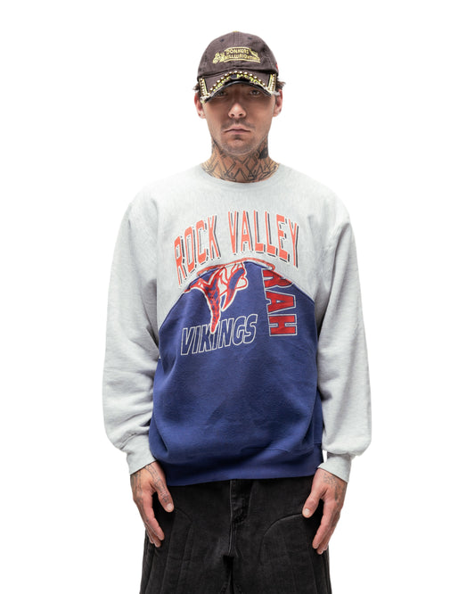 057 WAVE CREWNECK