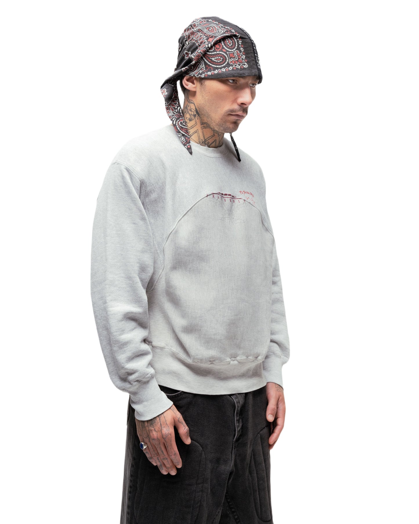 081 WAVE CREWNECK