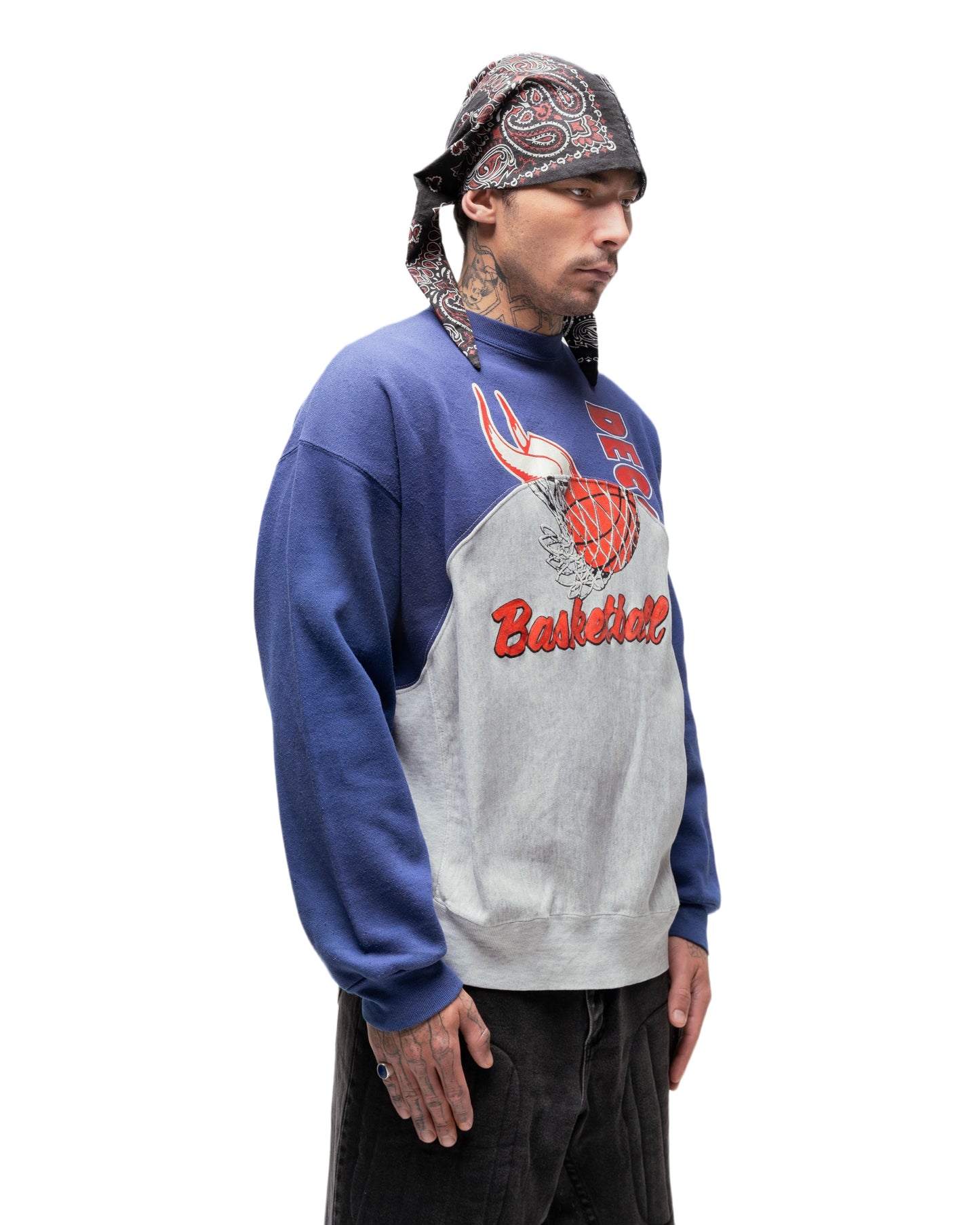 085 WAVE CREWNECK