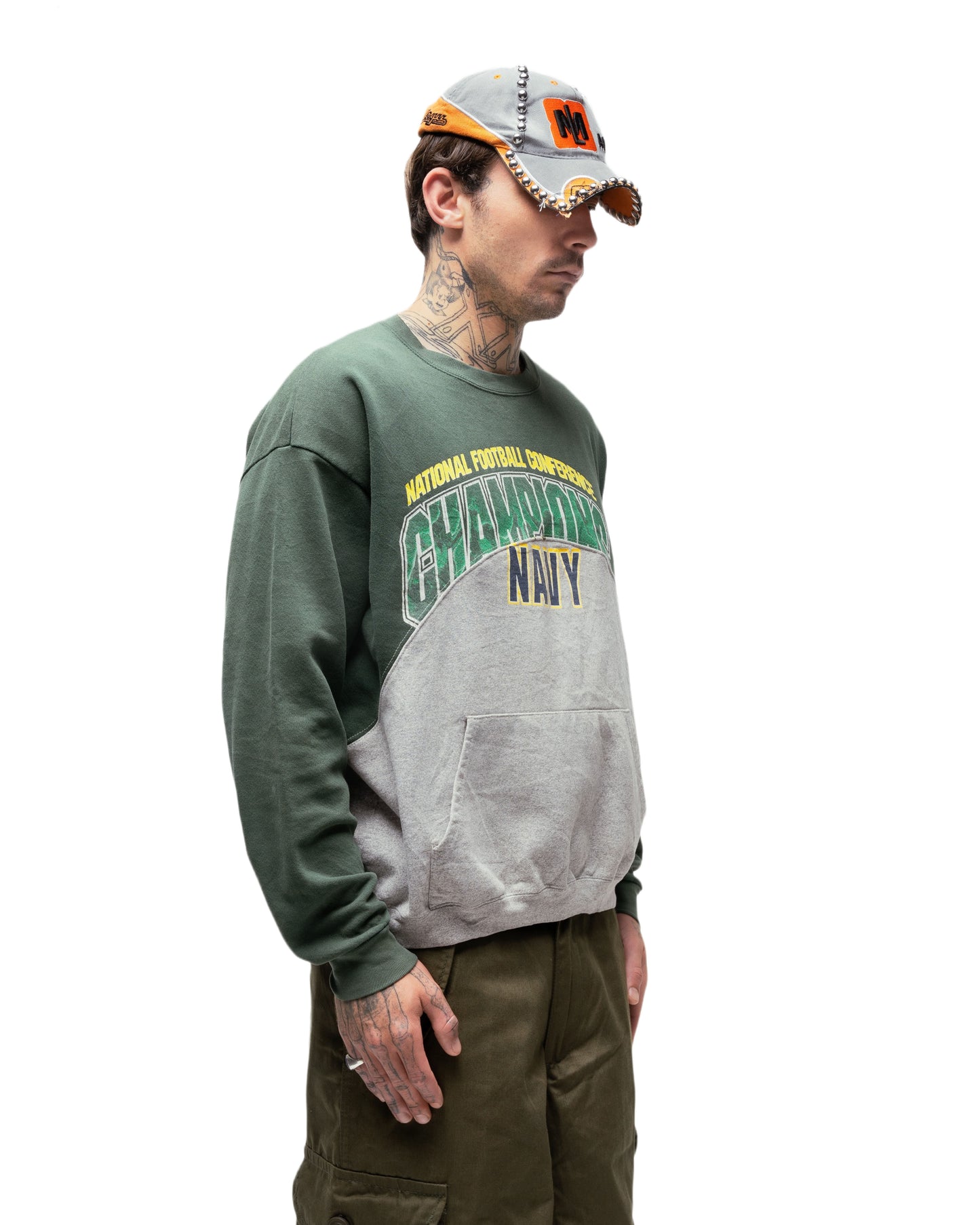 086 WAVE CREWNECK