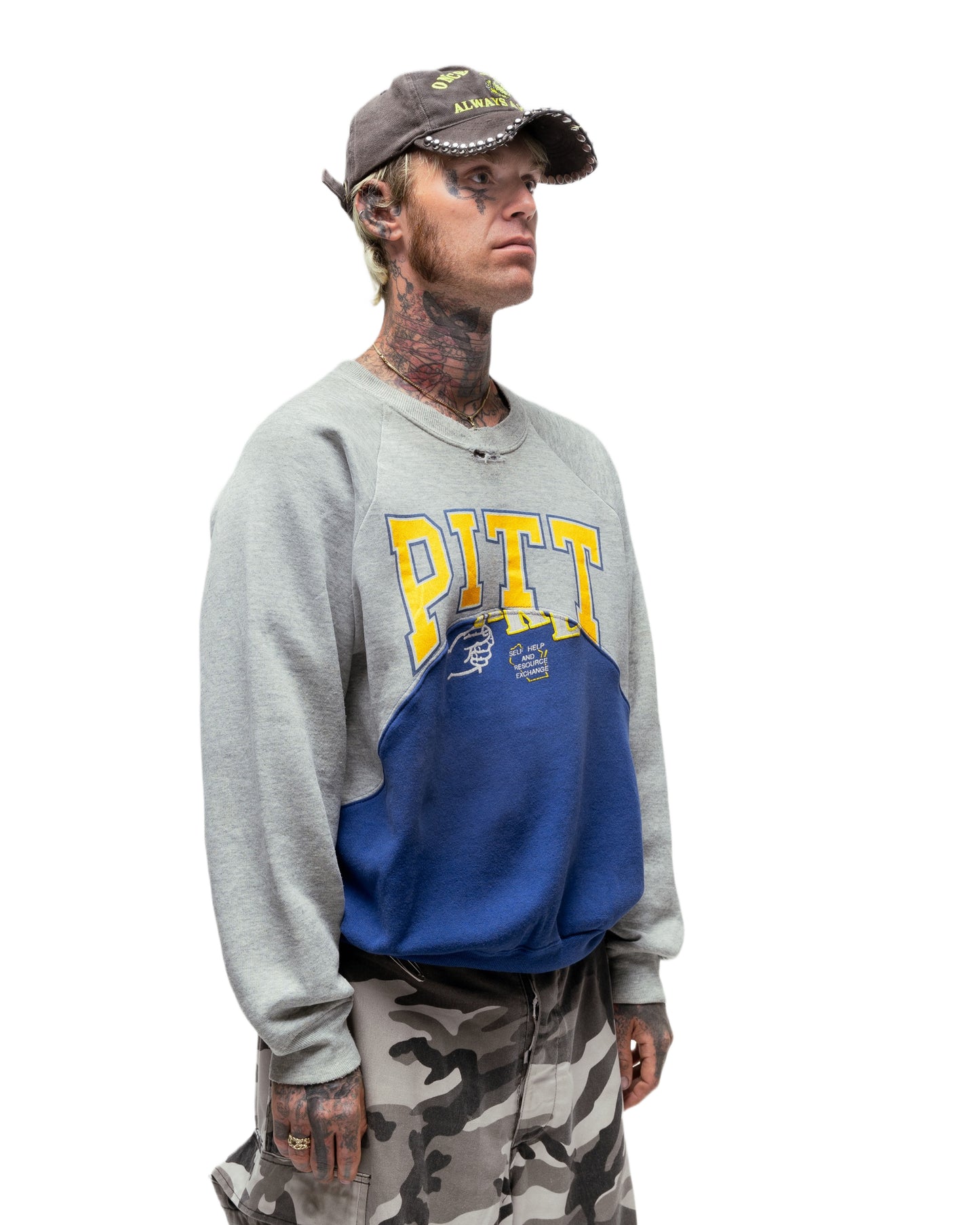 110 WAVE CREWNECK