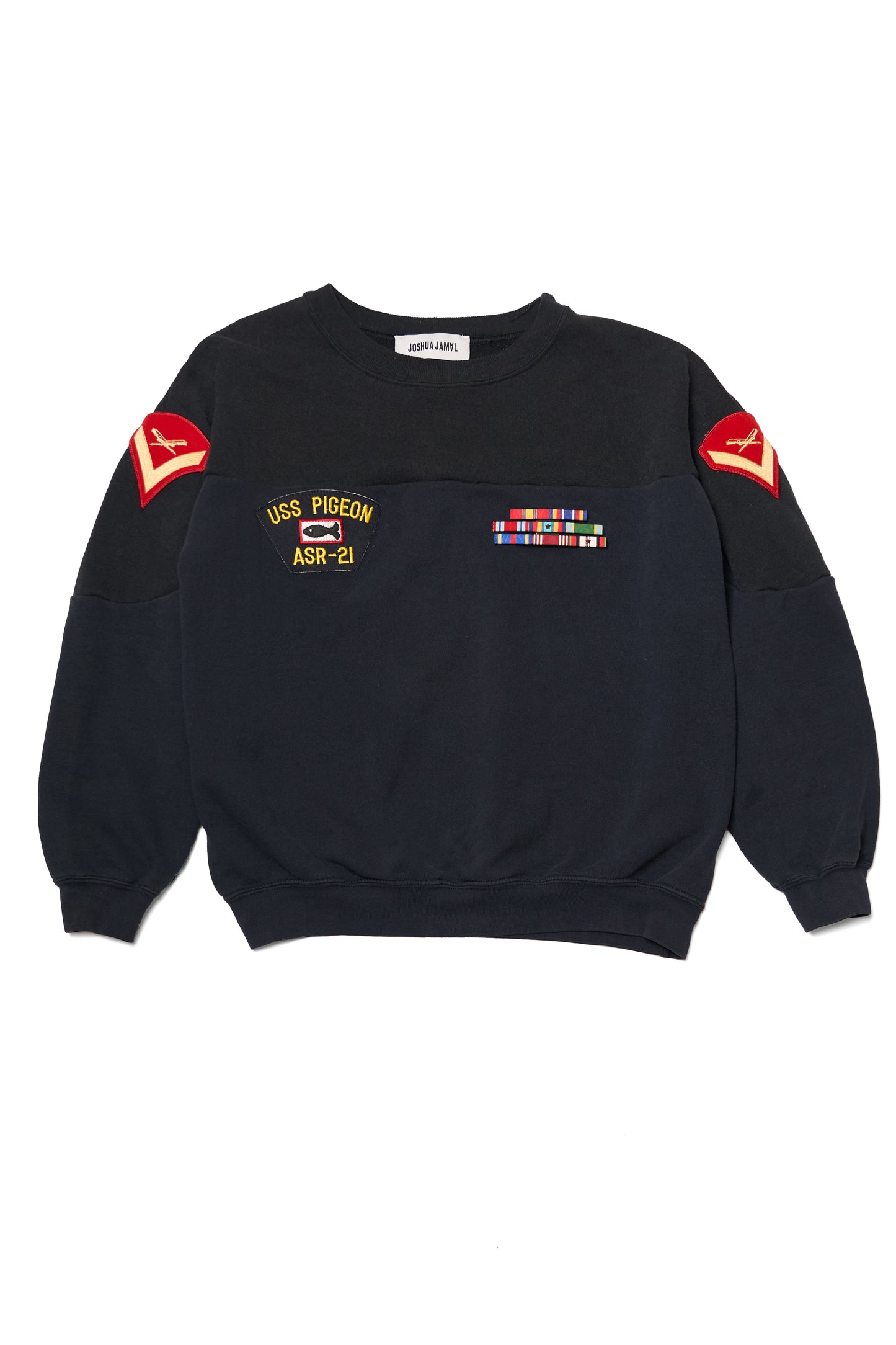 009 INSIGNIA CREWNECK