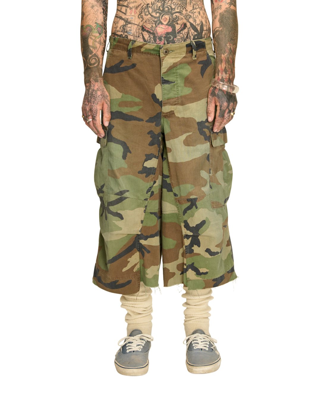 WOODLAND CAMO NBHD SHORT