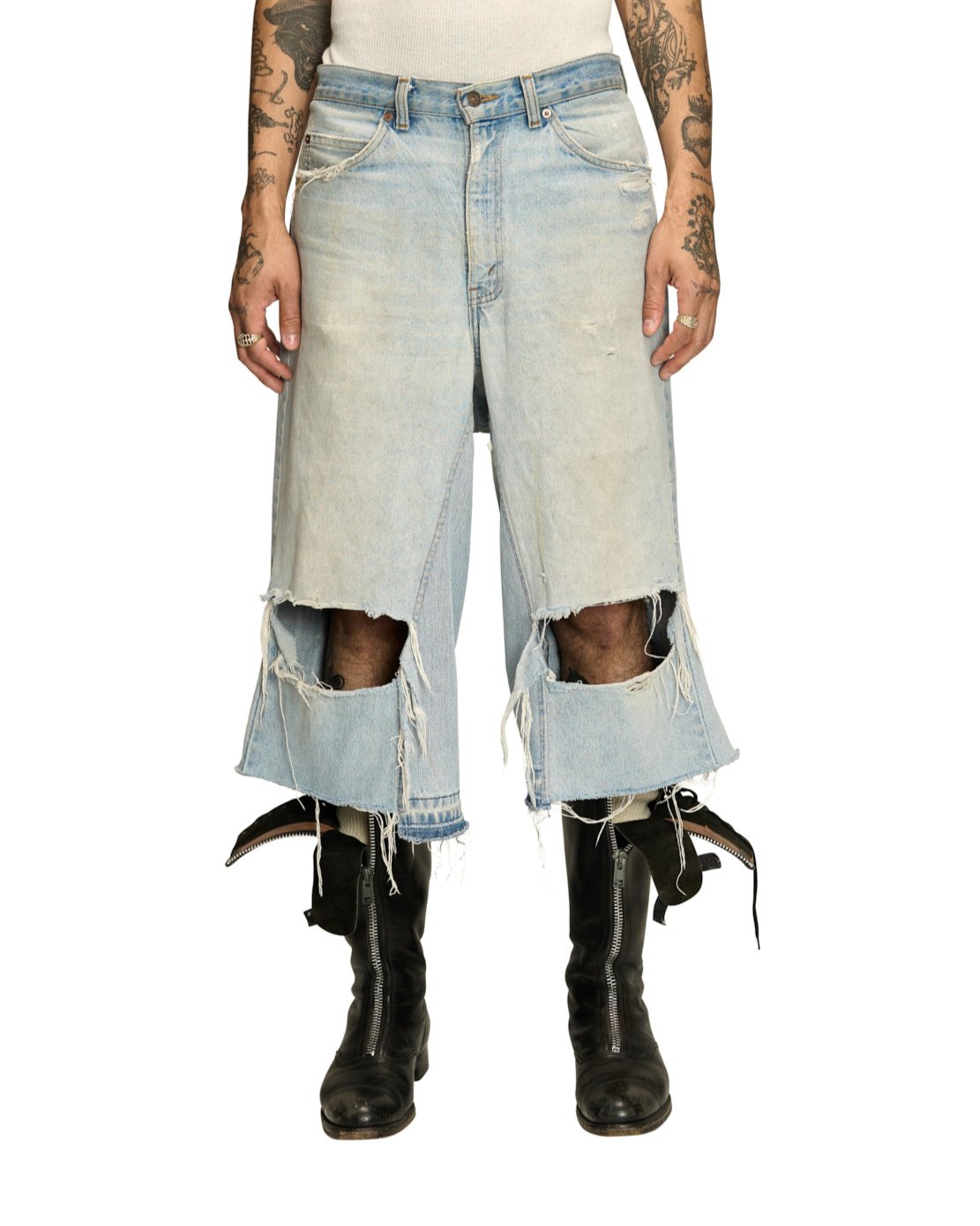 DENIM NBHD SHORT LW DISTRESSED