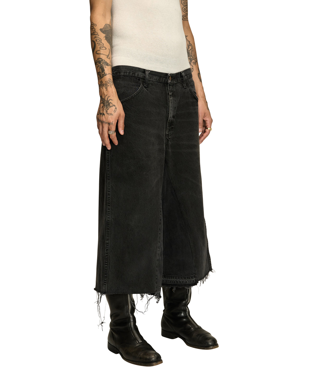 DENIM NBHD SHORT BLK
