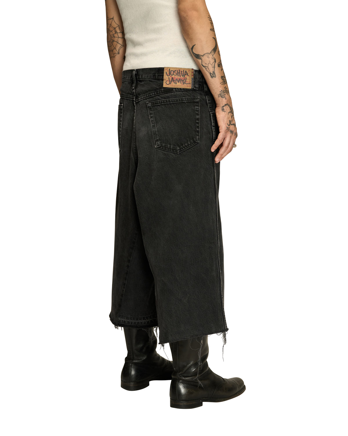 DENIM NBHD SHORT BLK