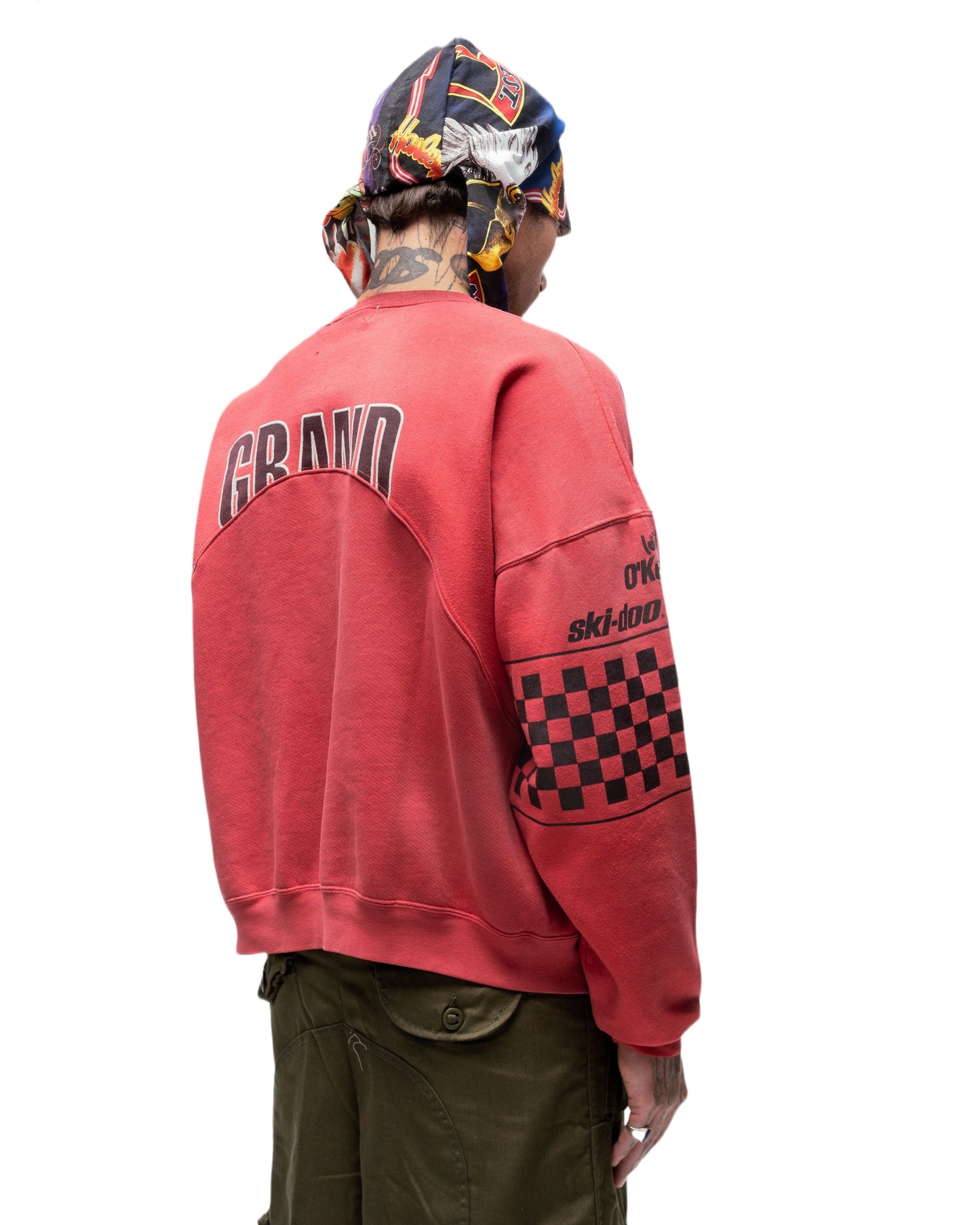 044 WAVE CREWNECK