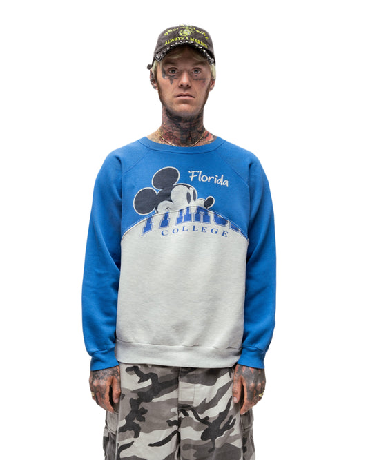 047 WAVE CREWNECK