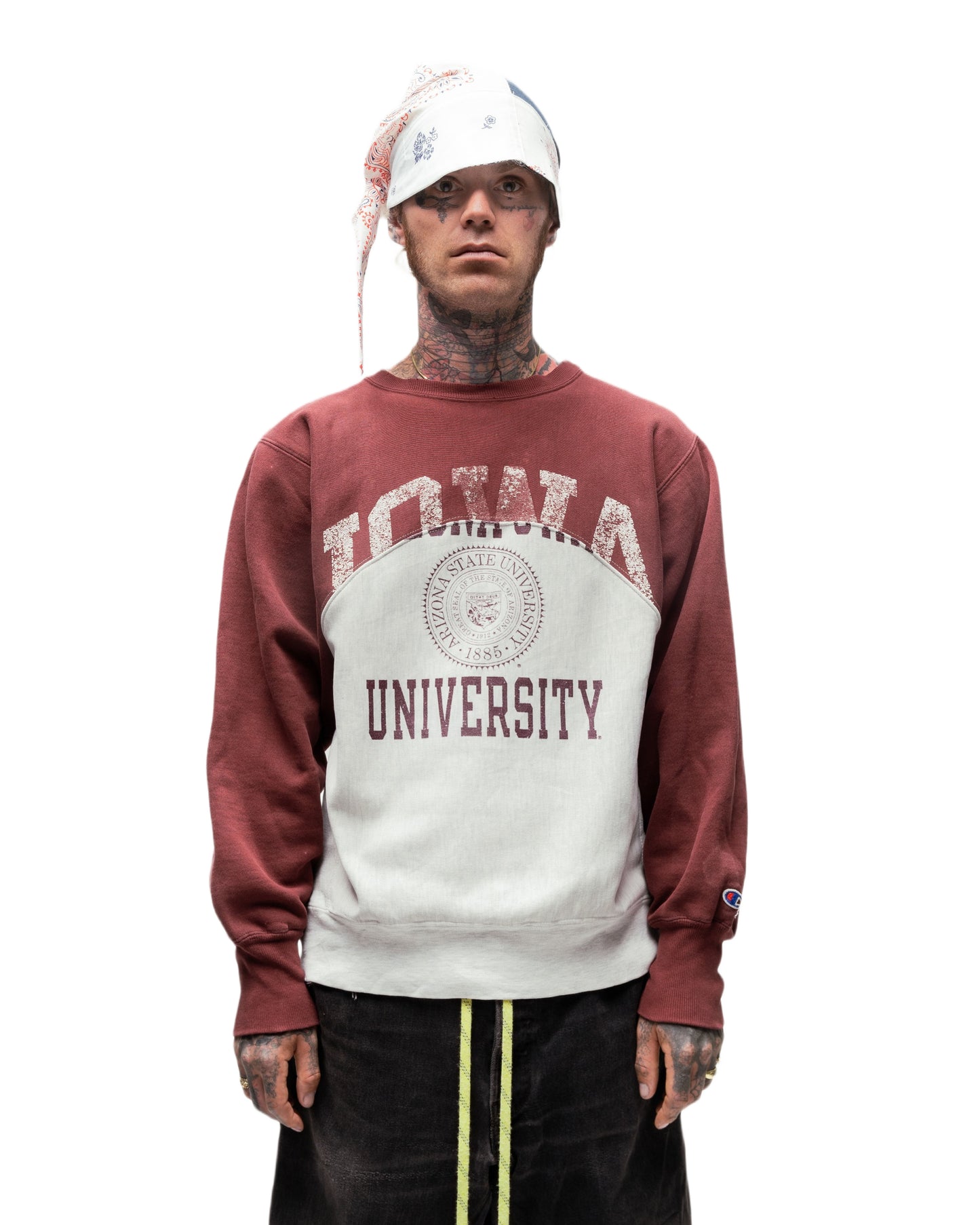 039 WAVE CREWNECK