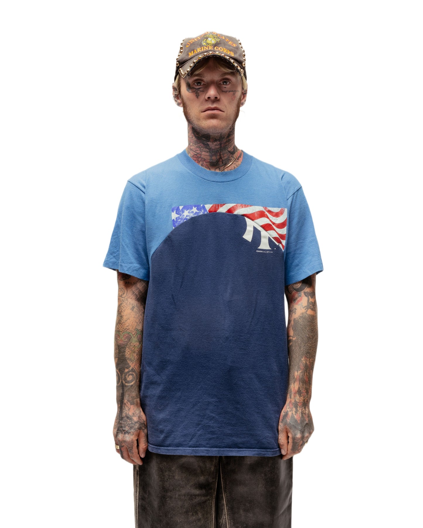 093 WAVE TEE