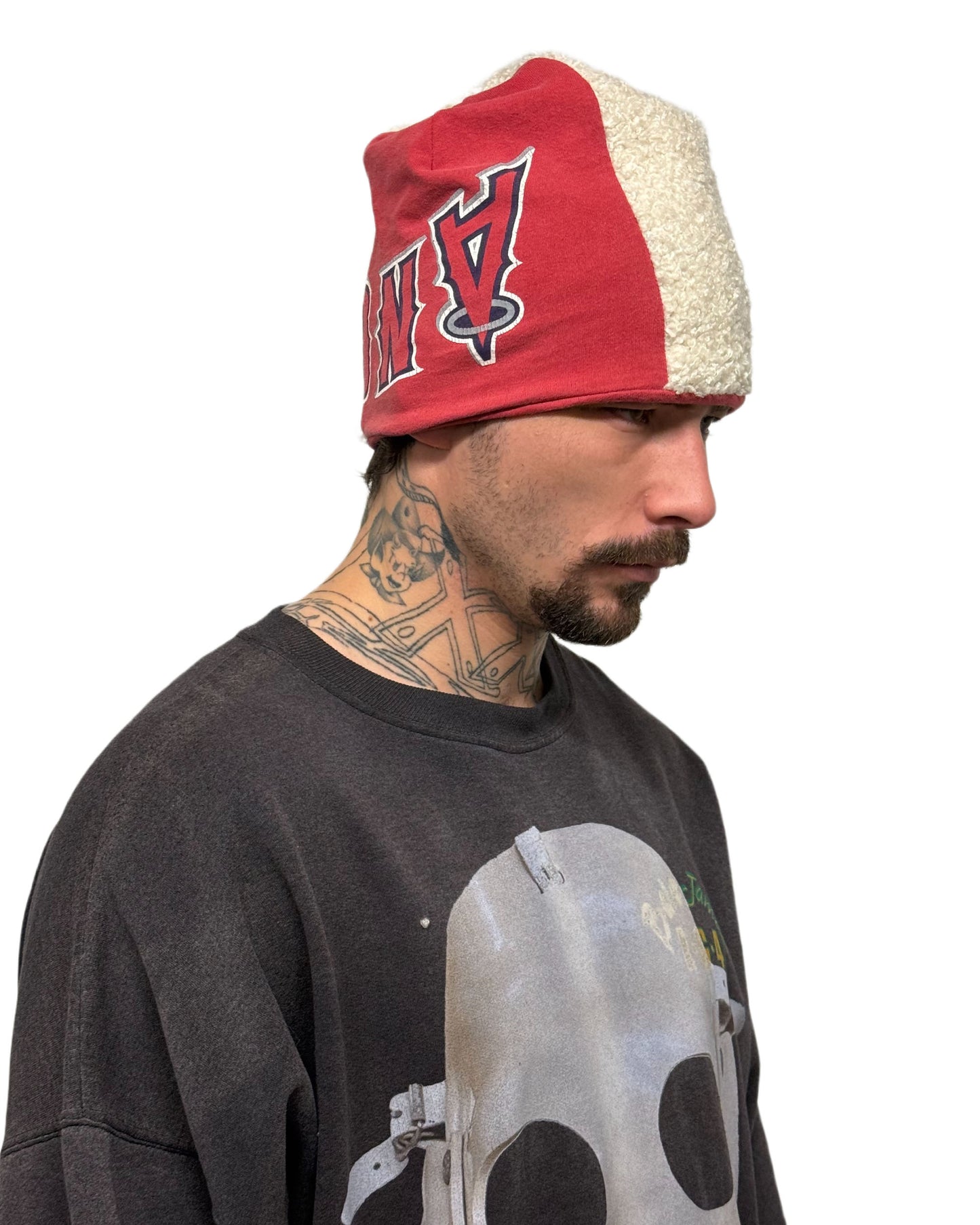 017 MR. TEE BEANIE