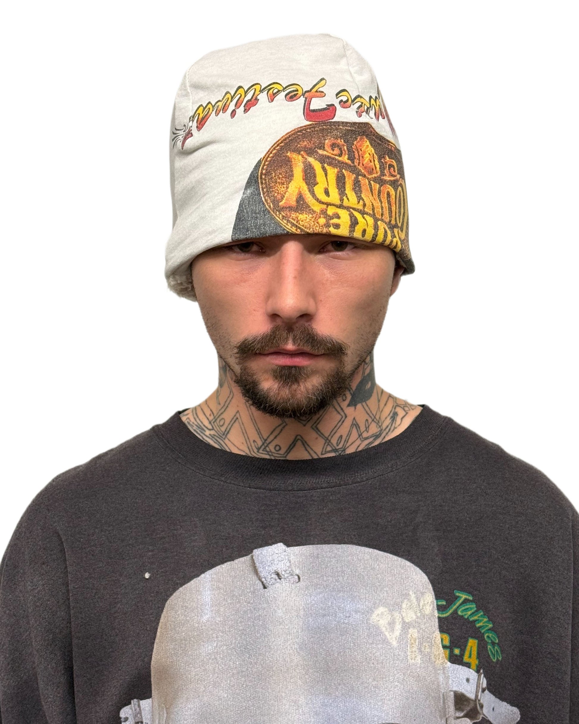 018 MR. TEE BEANIE