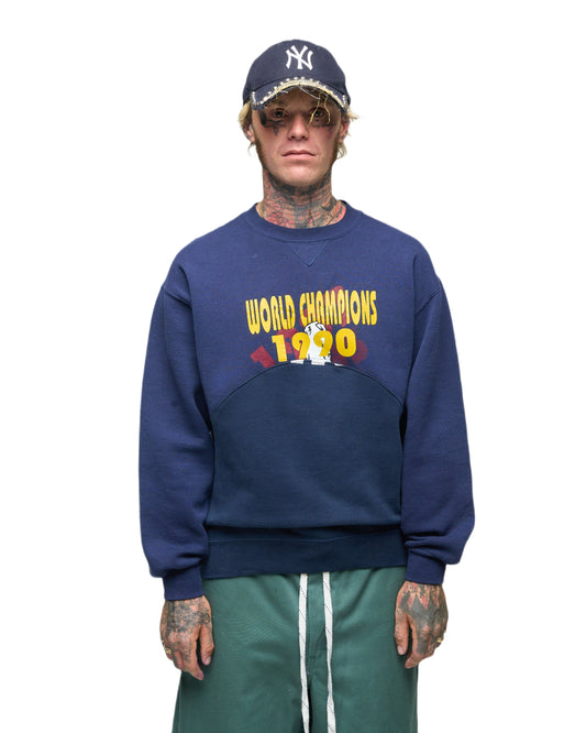 066 WAVE CREWNECK